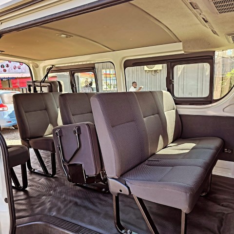 Venda Vende-se Toyota HiAce Quadradinho