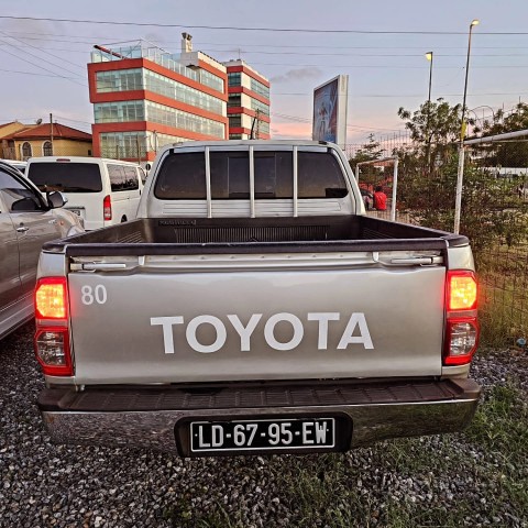 Venda Vende-se Toyota Hilux