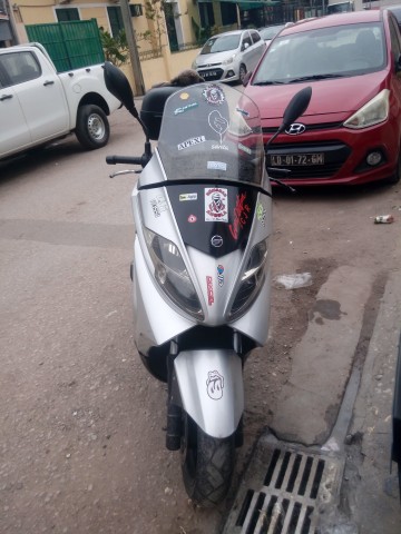Venda Moto keeway Silverblade
