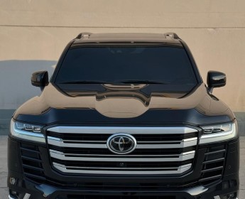 A venda Toyota Land Cruiser LC300 GXR Twin Turbo