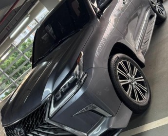 A venda Lexus Super Sport