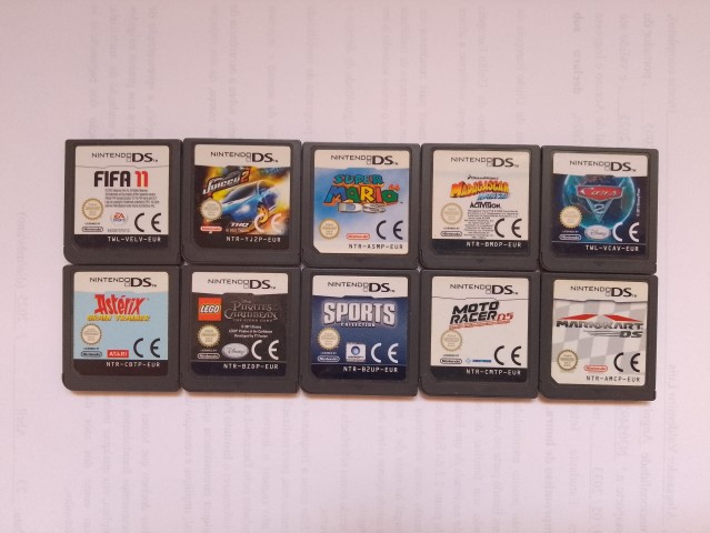 Venda Nintendo DS + 10 jogos