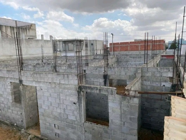 Venda Casa inacabada
