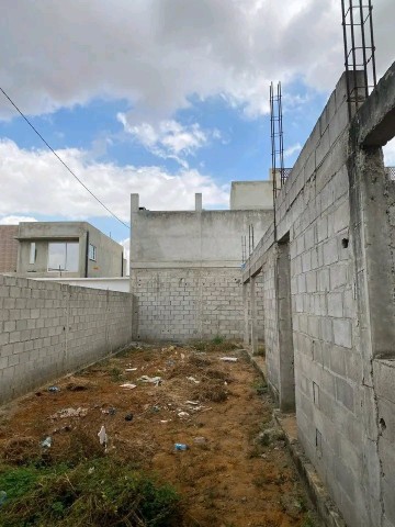 Venda Casa inacabada