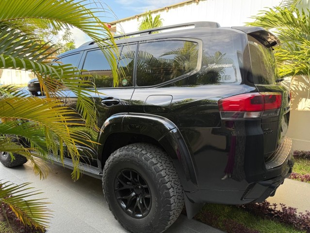 Venda Toyota Land Cruiser Twin Turbo - 2024