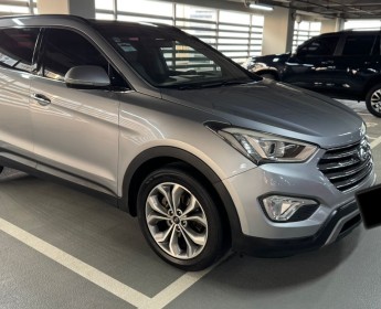 A venda HYUNDAI GRAND SANTA FE | COSAL