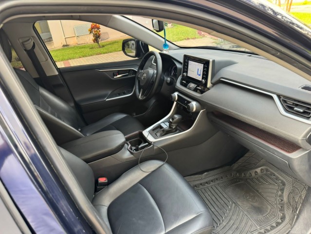 Venda TOYOTA RAV4