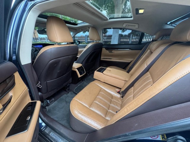 Venda LEXUS ES350