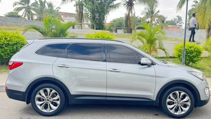 Venda HYUNDAI GRAND SANTA FE
