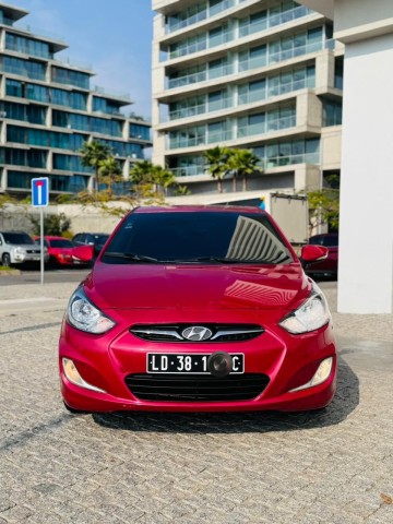 Venda HYUNDAI ACCENT