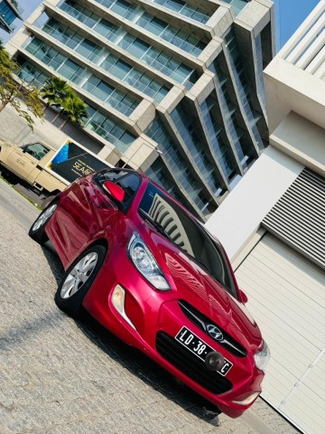 Venda HYUNDAI ACCENT