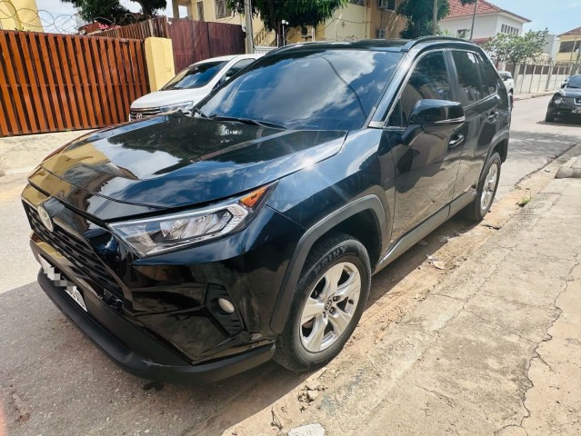 Venda TOYOTA RAV4