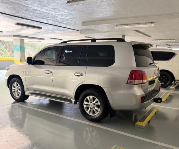 Venda Vendo Toyota Land Cruzer Limpo