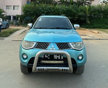 Comprar Vendo Mitsubishi L200 Limpa