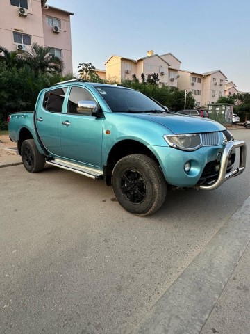 Venda Vendo Mitsubishi L200 Limpa