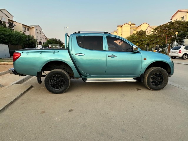 Venda Vendo Mitsubishi L200 Limpa