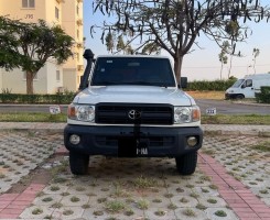A venda Vendo Toyota Land Cruzer HZ
