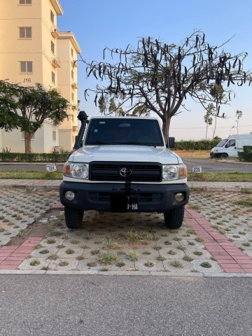 Venda Vendo Toyota Land Cruzer HZ