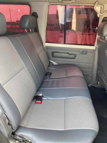 Venda Vendo Toyota Land Cruzer HZ