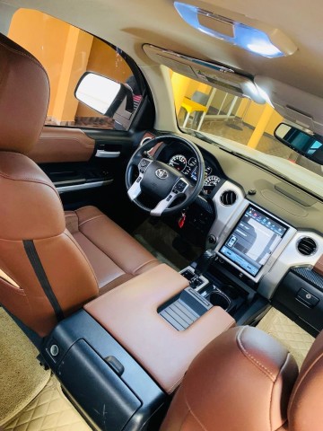 Venda TOYOTA TUNDRA 2018