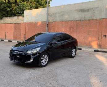Comprar HYUNDAI ACCENT