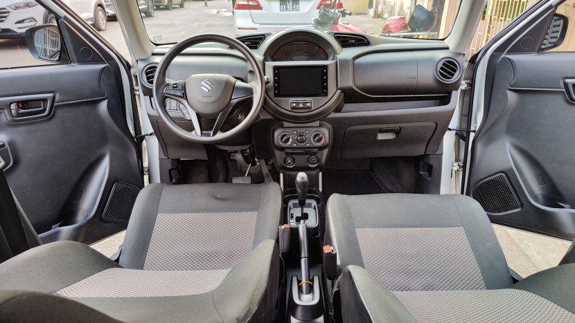 Venda Suzuki Spresso semi-novo