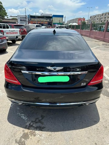 Venda HYUNDAI GENESIS | G900 (V8)