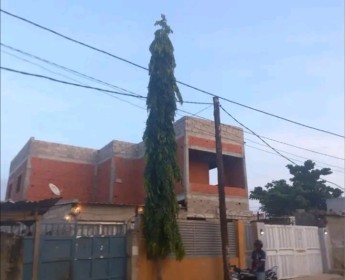 A venda Imóvel Inacabado+Anexo