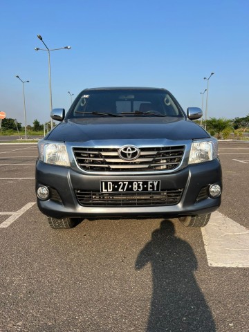 Venda TOYOTA HILUX