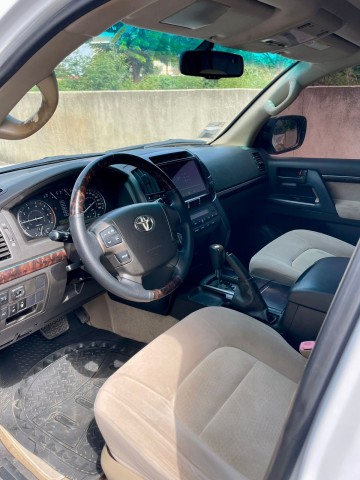 Venda TOYOTA LAND CRUISER (V6) | GXR