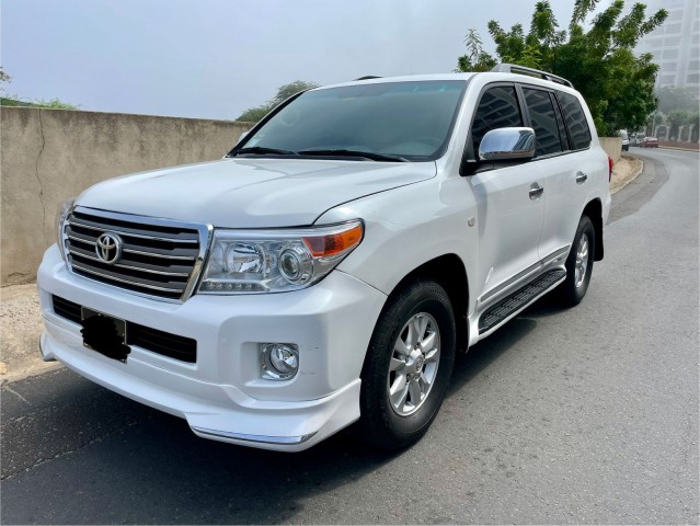 Venda TOYOTA LAND CRUISER (V6) | GXR