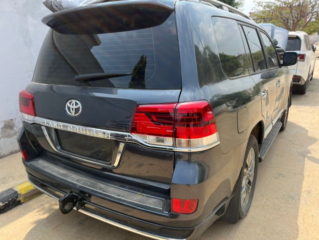 Venda TOYOTA LAND CRUISER | VXR 2014