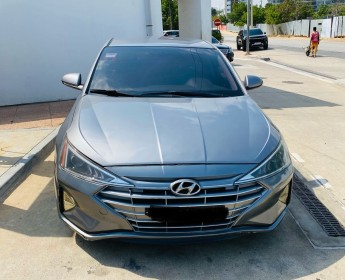 Comprar HYUNDAI ELANTRA