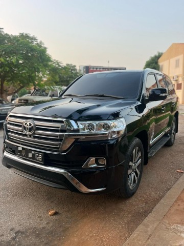 Venda Toyota Land Cruiser - 2014