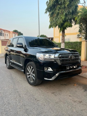 Venda Toyota Land Cruiser - 2014