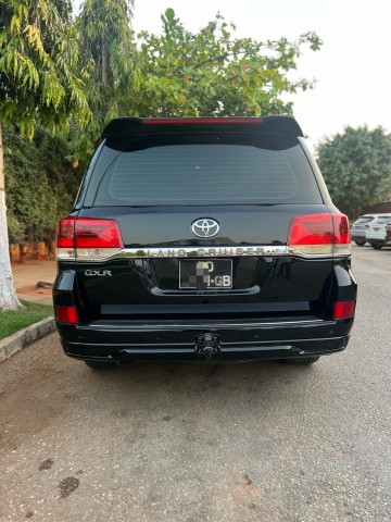 Venda Toyota Land Cruiser - 2014