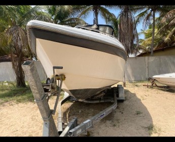 A venda Barco crowline br 270