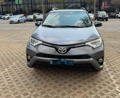 A venda TOYOTA RAV4 | XLE
