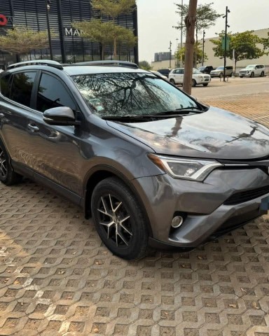 Venda TOYOTA RAV4 | XLE