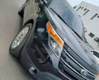 A venda FORD EXPLORER