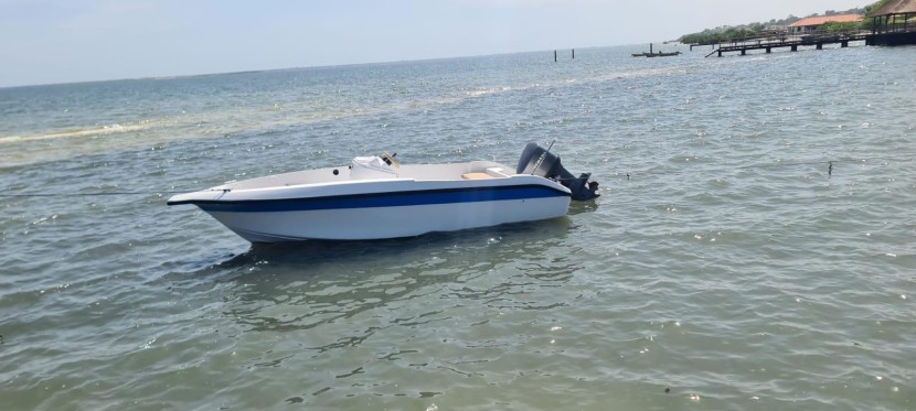 Venda Resorte a beira Mar (Luanda nos Ramiros )