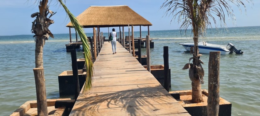 Venda Resorte a beira Mar (Luanda nos Ramiros )