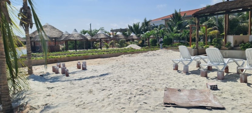 Venda Resorte a beira Mar (Luanda nos Ramiros )
