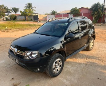 A venda RENAULT DUSTER