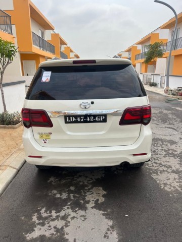 Venda TOYOTA FORTUNER