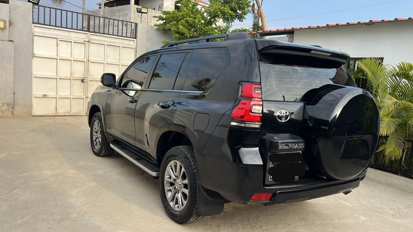 Venda Vendo Toyota landcruiser prado VX