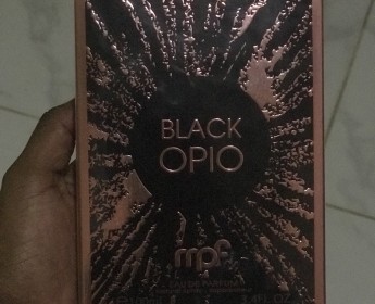 A venda Perfume: BLACK OPIO