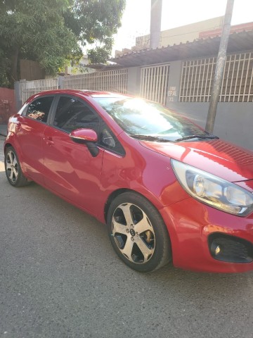 Venda KIA RIO IMPECÁVEL LIMPO