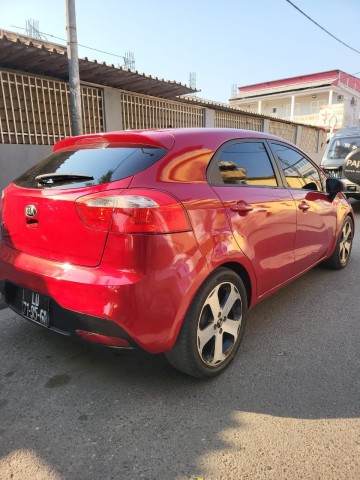 Venda KIA RIO IMPECÁVEL LIMPO