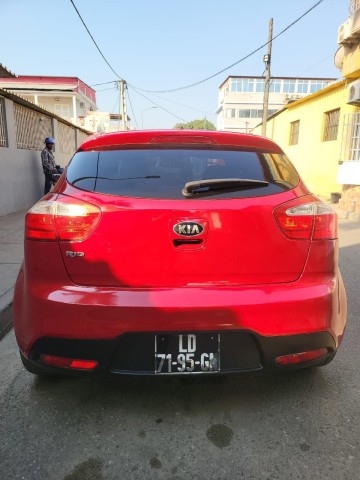 Venda KIA RIO IMPECÁVEL LIMPO